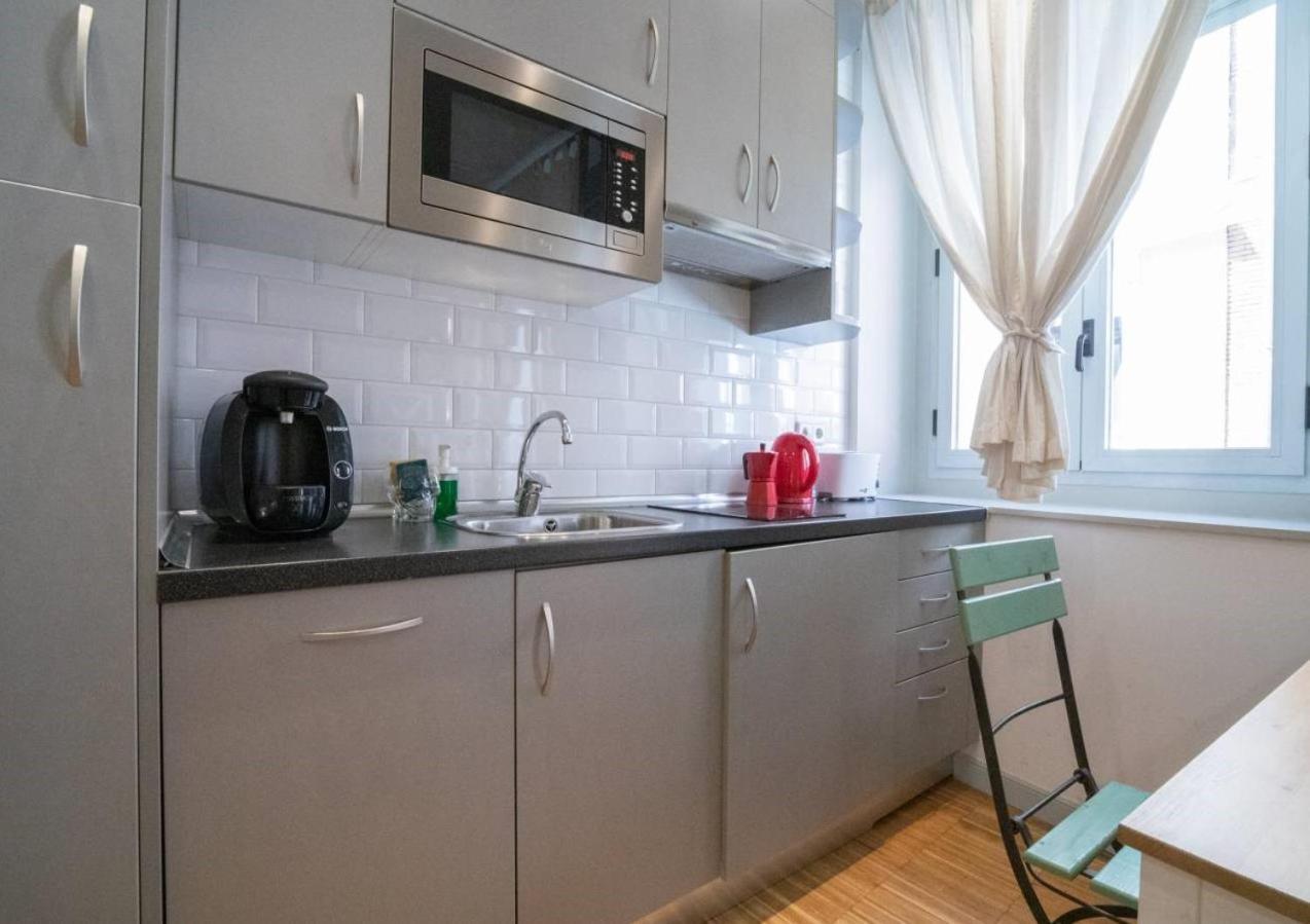 Apartamentos Moratin Las Letras Μαδρίτη Εξωτερικό φωτογραφία