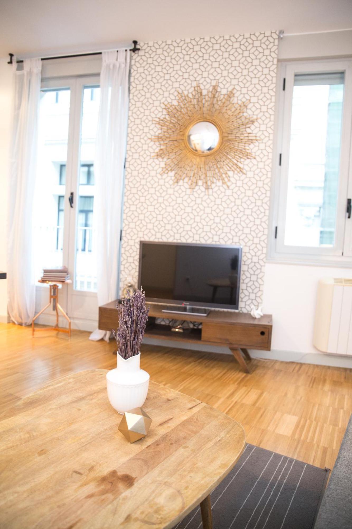 Apartamentos Moratin Las Letras Μαδρίτη Εξωτερικό φωτογραφία